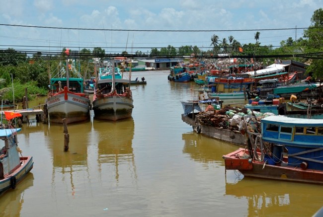  Kiến thức cho ngư dân vươn khơi an toàn trong mùa mưa bão (25/08/2023)